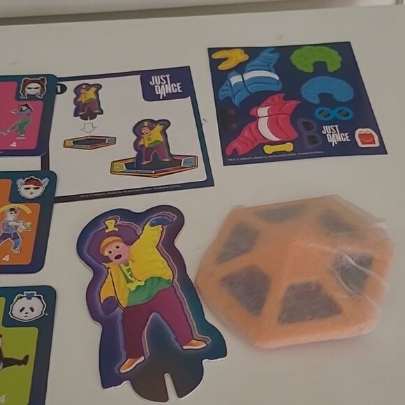 2024 Mcdonald's Happy Meal Toy - Picture 5 of 5